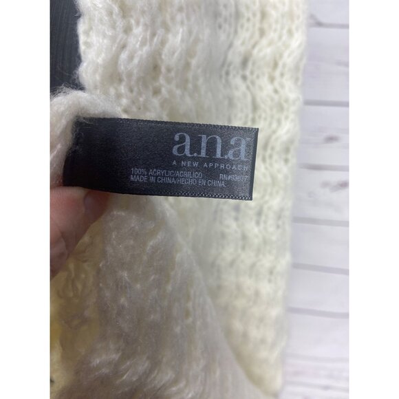A.N.A White Cream Color‎ Cable Knit Infinity Wrap Scarf - Picture 5 of 6